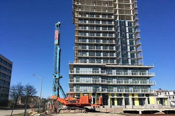 Track Mounted Drilling Rigs